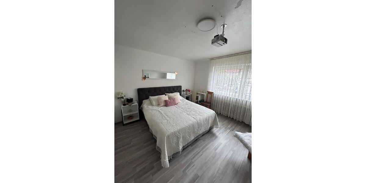 Mehrfamilienhaus, Wohnhaus Neustadt (Hessen) - 10 Zimmer, 620 m&sup2;, 405.000&euro; | Angebot:26120239