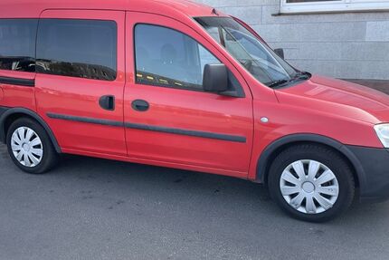 Opel Combo 175.000 km 2.900 &euro; Cölbe 35091