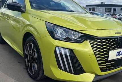 Peugeot 208 20.000 km 16.990 &euro; Grünberg 35305