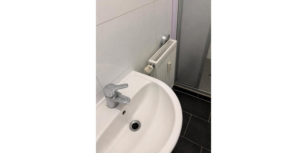 Erdgeschoßwohnung Stadtallendorf - 6 Zimmer, 66 m&sup2;, 119.000&euro; | Angebot:27259383