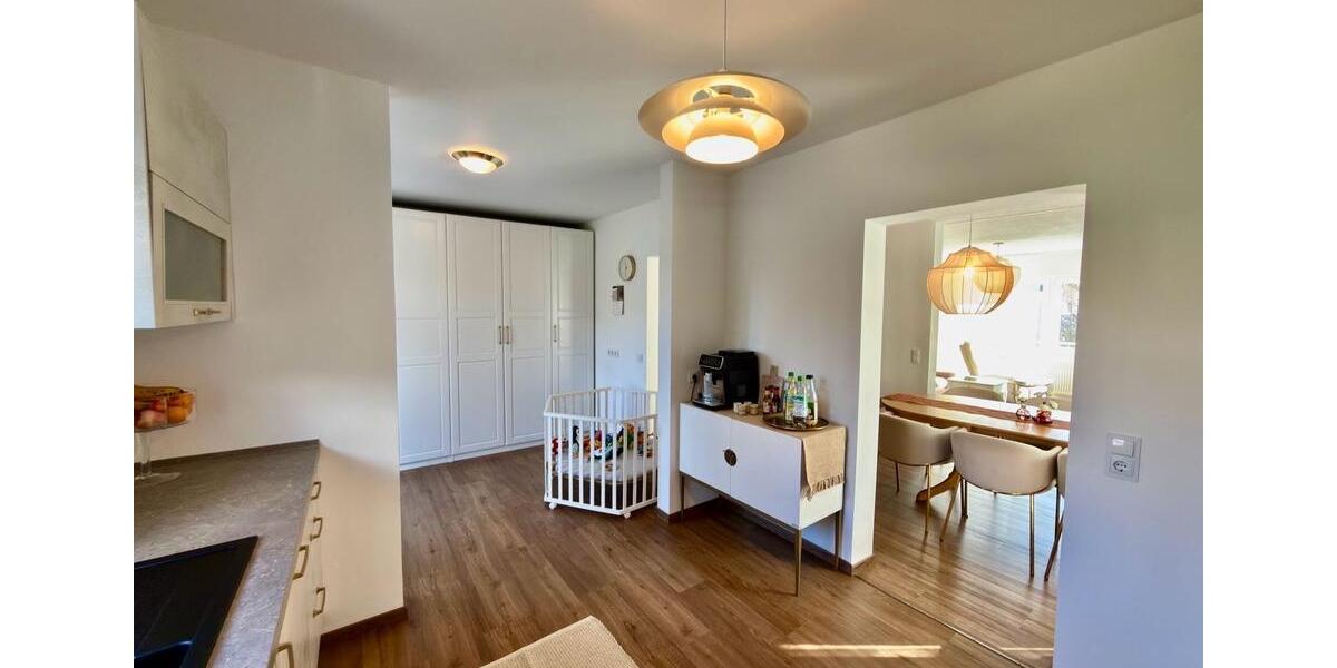 Doppelhaushälfte Bad Laasphe - 6 Zimmer, 140 m&sup2;, 295.000&euro; | Angebot:25408072