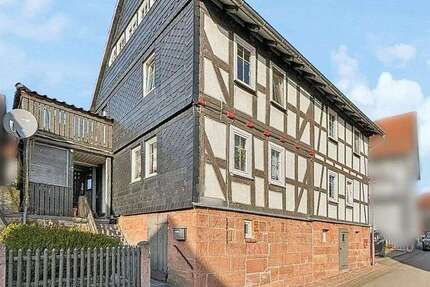 Haus Cölbe - 6 Zimmer, 205 m&sup2;, 299.000&euro; | Angebot:24767808