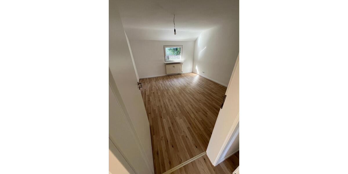 Etagenwohnung Breidenbach - 3 Zimmer, 68 m&sup2;, 550&euro; | Angebot:26007440