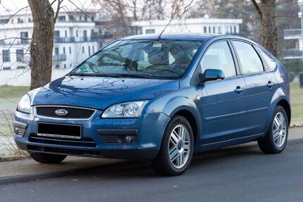 Ford Focus 80.000 km 2.500 &euro; Wettenberg 35435