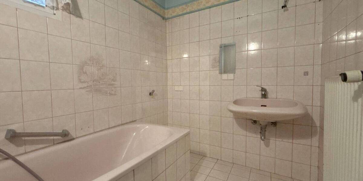 Einfamilienhaus Cölbe - 7 Zimmer, 160 m&sup2;, 329.900&euro; | Angebot:25689233