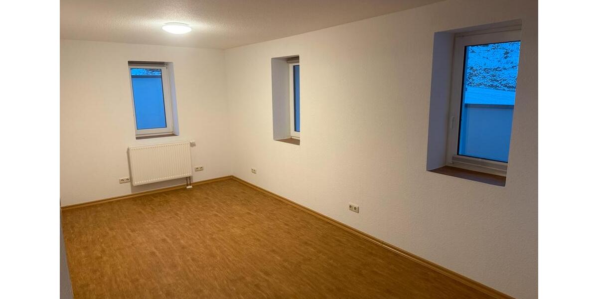 Erdgeschoßwohnung Weimar (Lahn) - 1 Zimmer, 37 m&sup2;, 650&euro; | Angebot:24372302
