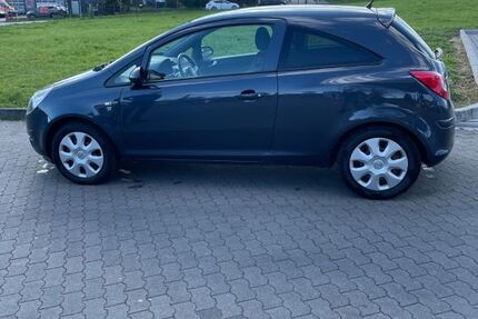Opel Corsa 141.000 km 3.333 &euro; Fernwald 35463