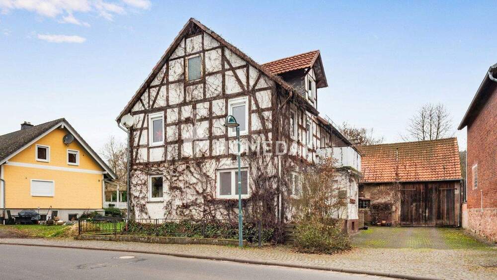 Bauernhaus, Landhaus Wohratal Langendorf - 6 Zimmer, 186 m&sup2;, 195.000&euro; | Angebot:25738056