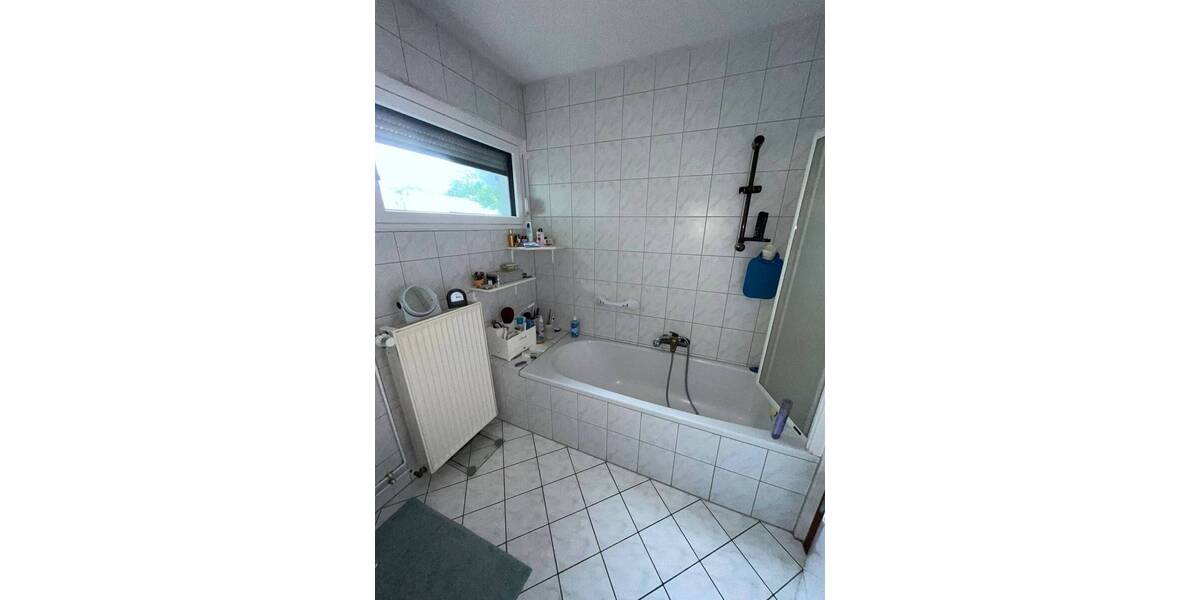 Doppelhaushälfte Frankenberg - 4 Zimmer, 135 m&sup2;, 250.000&euro; | Angebot:25696216