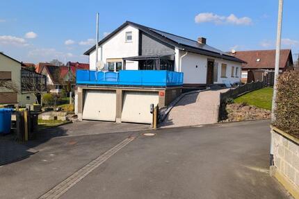 Haus Stadtallendorf - 10 Zimmer, 235 m&sup2;, 494.000&euro; | Angebot:25840712