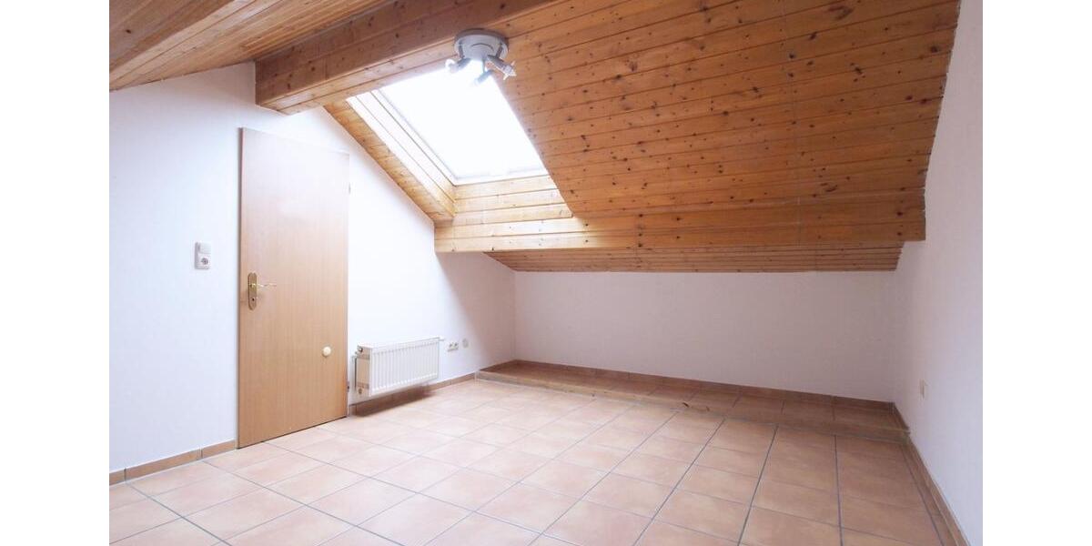 Etagenwohnung Wettenberg - 3 Zimmer, 74 m&sup2;, 740&euro; | Angebot:25853924