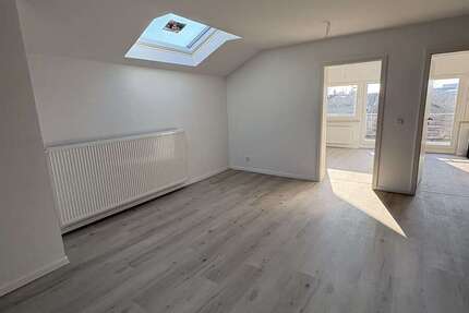 Wohnung Lahnau - 2 Zimmer, 100 m&sup2;, 1.000&euro; | Angebot:25591890