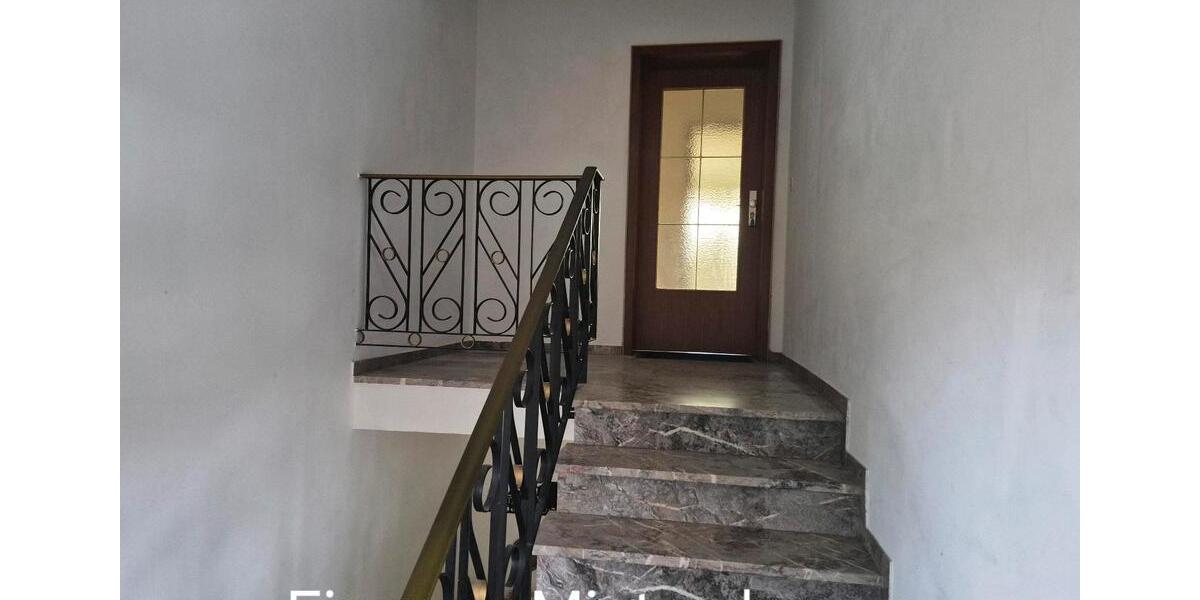 Dachgeschoßwohnung Kirchhain - 3 Zimmer, 80 m&sup2;, 500&euro; | Angebot:24432223