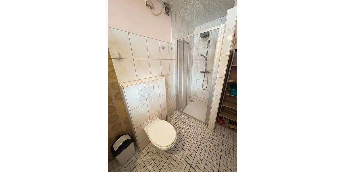 Einfamilienhaus Antrifttal - 10 Zimmer, 250 m&sup2;, 169.000&euro; | Angebot:25170543