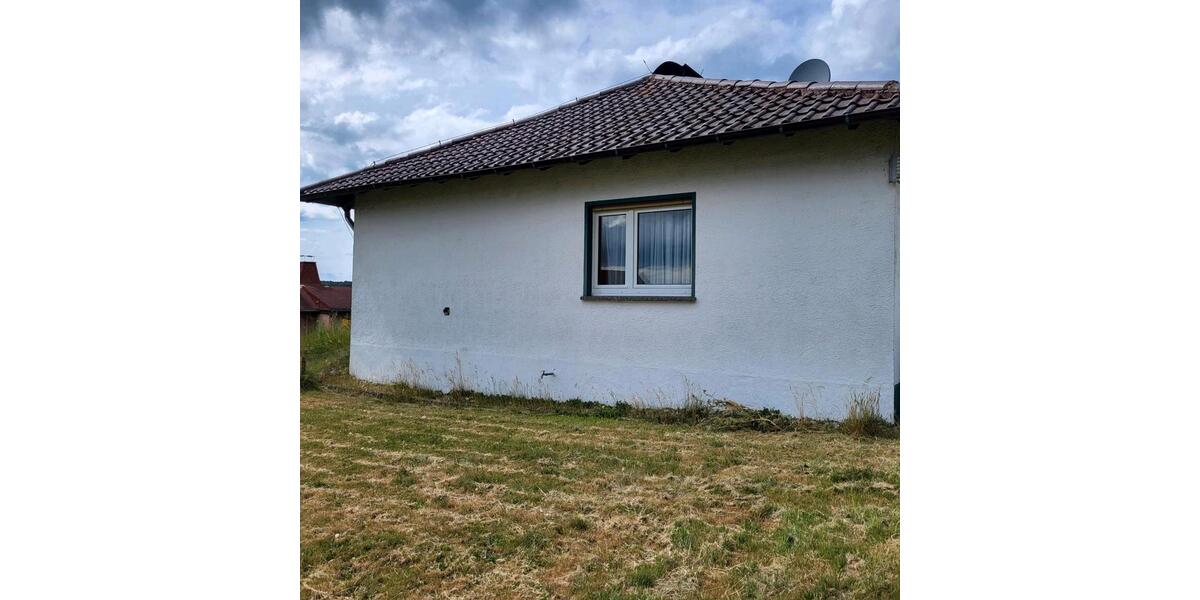 Einfamilienhaus Mücke - 3 Zimmer, 100 m&sup2;, 180.000&euro; | Angebot:26264106