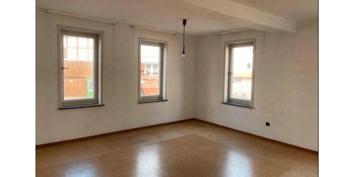 Bauernhaus, Landhaus Marburg Biegenviertel - 8 Zimmer, 220 m&sup2;, 149.000&euro; | Angebot:15182975