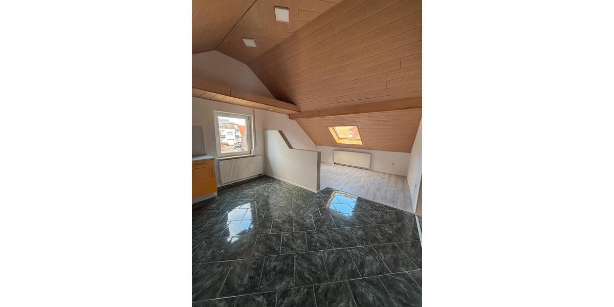 Dachgeschoßwohnung Frankenberg (Eder) - 3 Zimmer, 600&euro; | Angebot:23501256