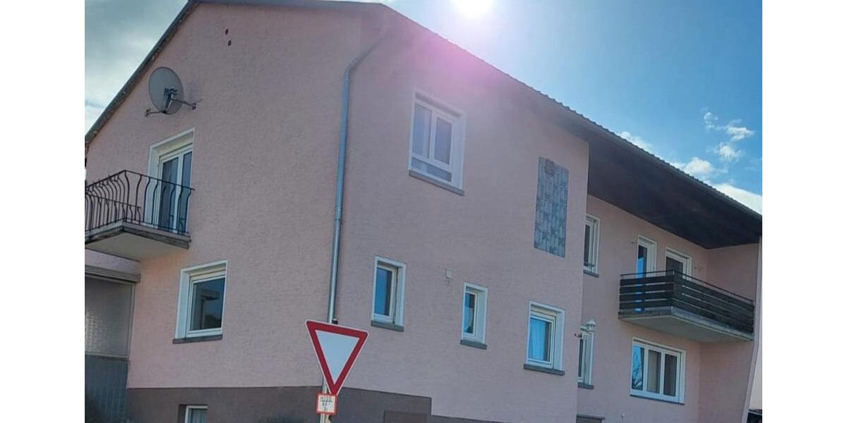 Einfamilienhaus Gemünden (Felda) - 9 Zimmer, 190 m&sup2;, 220.000&euro; | Angebot:26482276