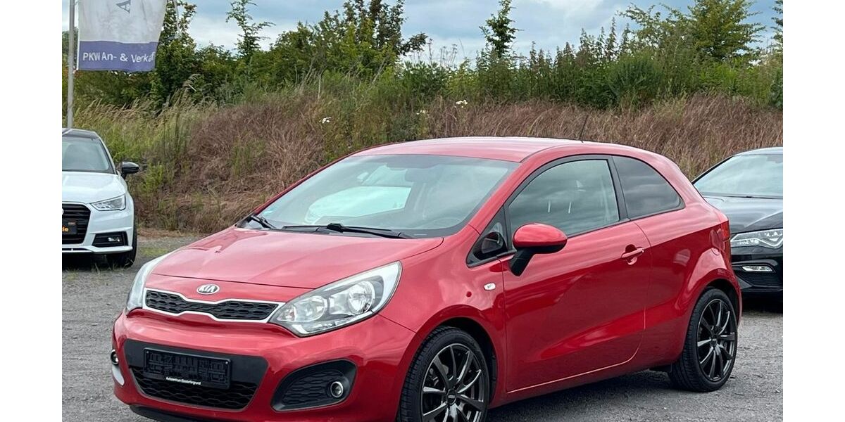 Kia Rio 114.000 km 6.200 &euro; Ebsdorfergrund 35085