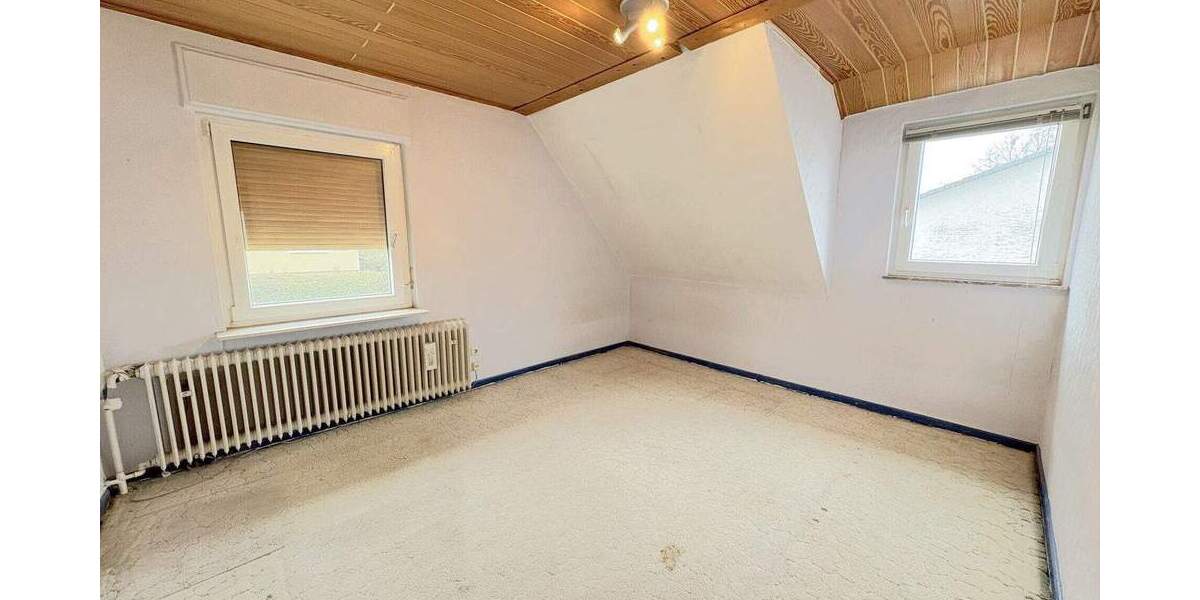 Einfamilienhaus Kirchhain / Kleinseelheim Kleinseelheim - 6 Zimmer, 152 m&sup2;, 229.900&euro; | Angebot:25689268