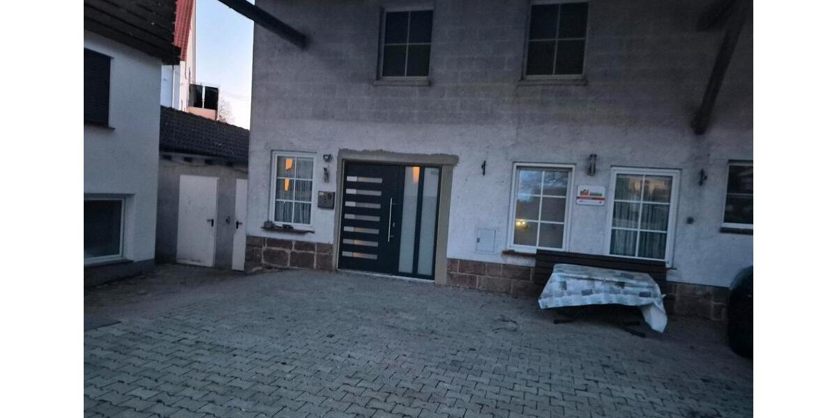 Erdgeschoßwohnung Lahntal - 1 Zimmer, 35 m&sup2;, 540&euro; | Angebot:25378049