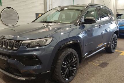 Jeep Compass 25.761 km 21.980 &euro; Marburg 35043