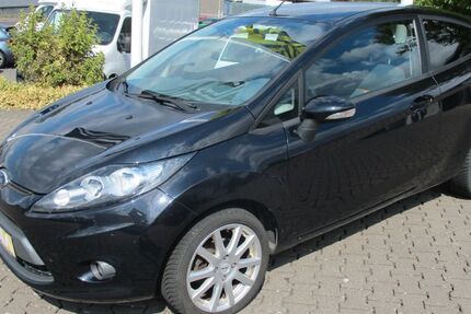 Ford Fiesta 99.900 km 3.980 &euro; Grünberg 35305