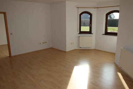Wohnung Kirtorf - 2.5 Zimmer, 60 m&sup2;, 420&euro; | Angebot:26019495