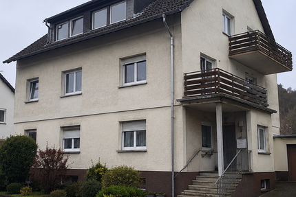 Haus Bad Endbach - 10 Zimmer, 205 m&sup2;, 270.000&euro; | Angebot:26748213