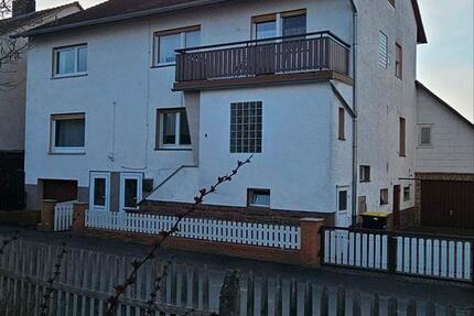 Haus Marburg Cappel - 8 Zimmer, 210 m&sup2;, 340.000&euro; | Angebot:26763170