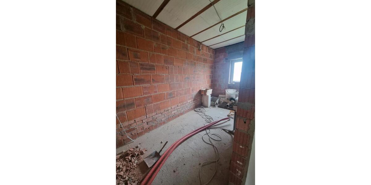 Einfamilienhaus Neustadt (Hessen) - 6 Zimmer, 240 m&sup2;, 270.000&euro; | Angebot:24398141