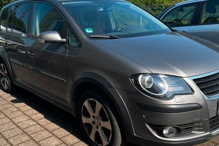 VW Touran 313.000 km 2.800 &euro; Lollar 35457