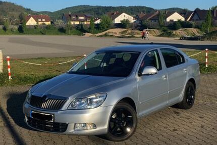 Skoda Octavia 170.000 km 3.900 &euro; Roßdorf Amöneburg 35287
