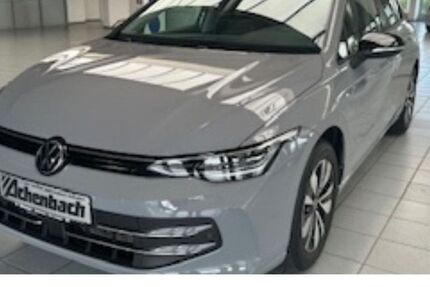 VW Golf 8.990 km 26.590 &euro; Steffenberg 35239