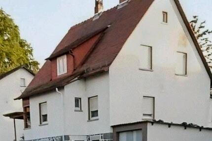 Haus Ebsdorfergrund - 9 Zimmer, 339 m&sup2;, 300.000&euro; | Angebot:27022252