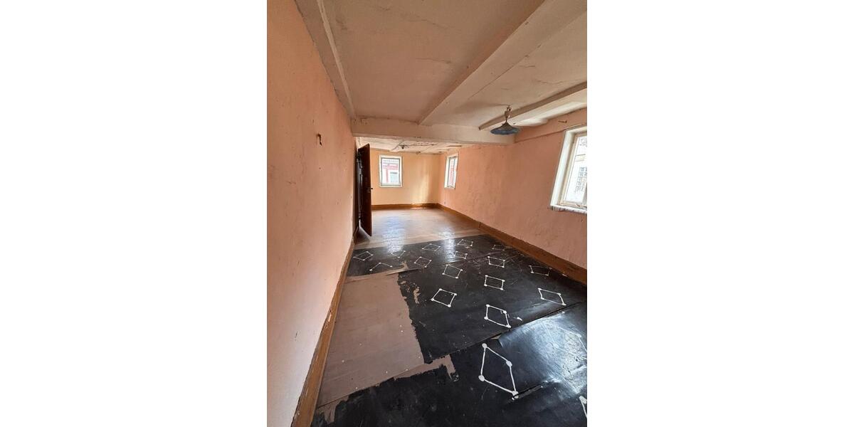 Doppelhaushälfte Rauschenberg - 5 Zimmer, 150 m&sup2;, 55.000&euro; | Angebot:26994055