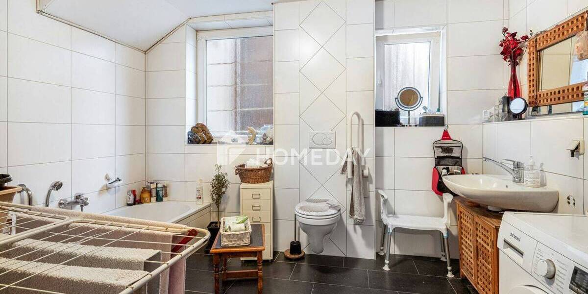 Mehrfamilienhaus, Wohnhaus Lahnau Dorlar - 1 Zimmer, 350 m&sup2;, 539.000&euro; | Angebot:26501320