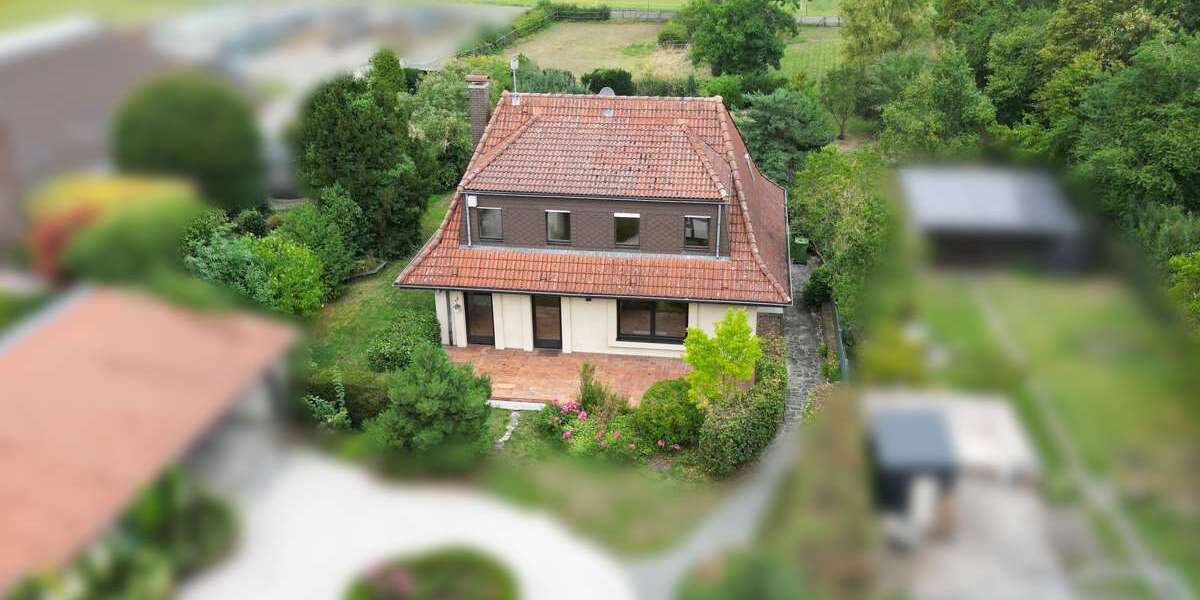 Einfamilienhaus Stadtallendorf / Schweinsberg Schweinsberg - 6 Zimmer, 140 m&sup2;, 289.000&euro; | Angebot:25796170