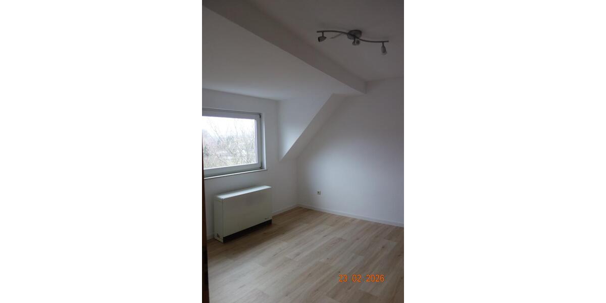 Dachgeschoßwohnung Biedenkopf - 2 Zimmer, 54 m&sup2;, 400&euro; | Angebot:25220165
