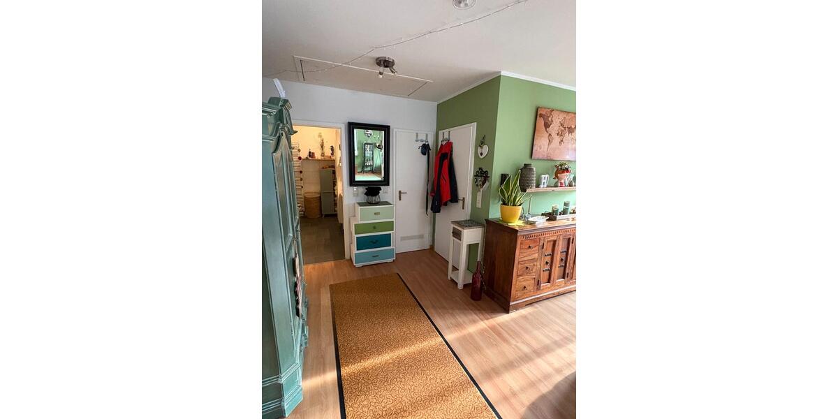 Dachgeschoßwohnung Grünberg - 3 Zimmer, 100 m&sup2;, 850&euro; | Angebot:26029537