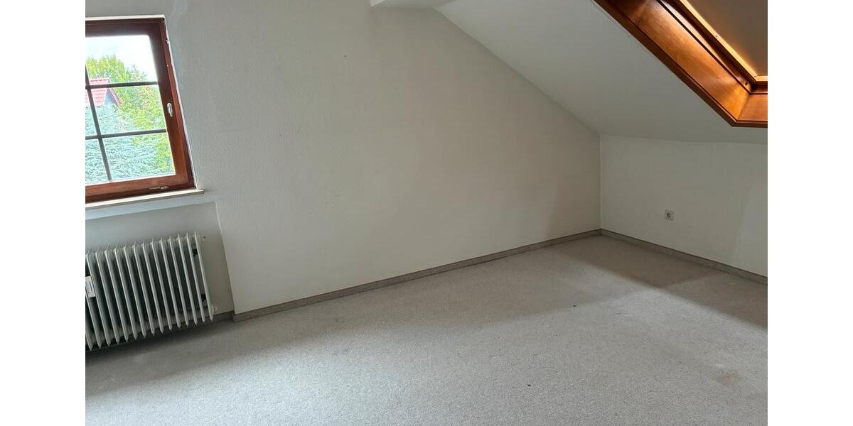 Einfamilienhaus Marburg Cappel - 9 Zimmer, 170 m&sup2;, 399.999&euro; | Angebot:27263431