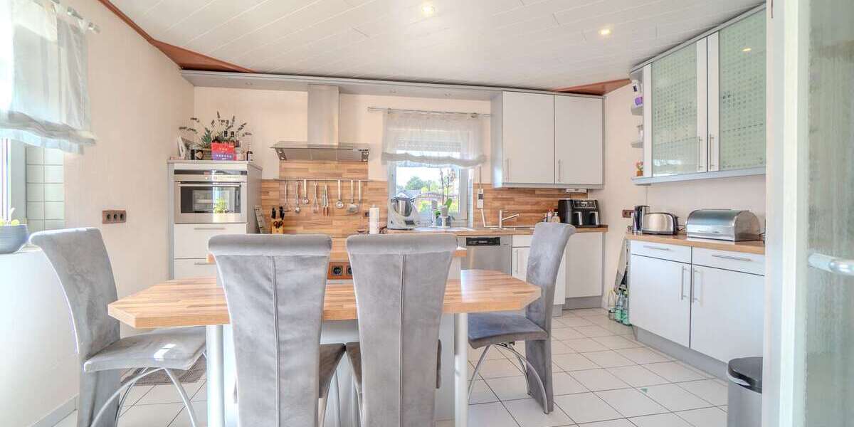 Exklusives Traumhaus mit Pool in Bischoffen OT - Einfamilienhaus Bischoffen | Angebot:27301482
