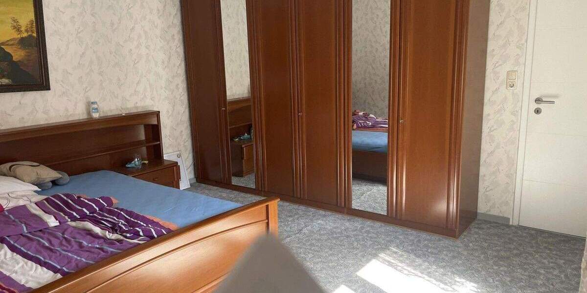 Mehrfamilienhaus, Wohnhaus Buseck Alten-Buseck - 7 Zimmer, 280 m&sup2;, 320.000&euro; | Angebot:25782526