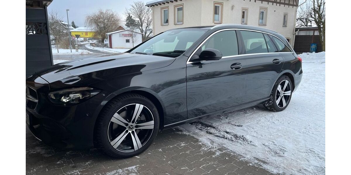 Mercedes-Benz C 200 26.900 km 29.900 &euro; Löhlbach 35114