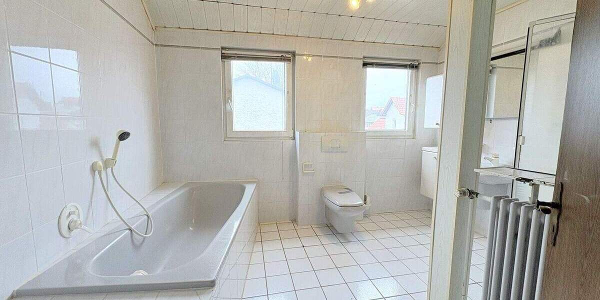 Einfamilienhaus Kirchhain / Kleinseelheim Kleinseelheim - 6 Zimmer, 152 m&sup2;, 229.900&euro; | Angebot:25689268