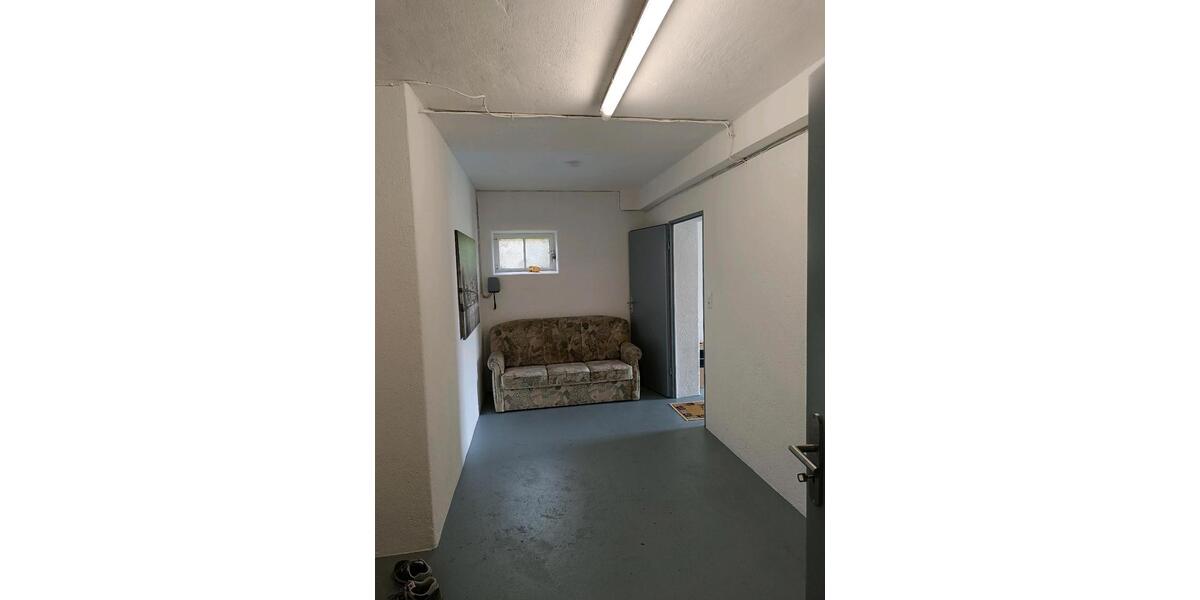 Etagenwohnung Allendorf (Lumda) - 2 Zimmer, 68 m&sup2;, 900&euro; | Angebot:26611115