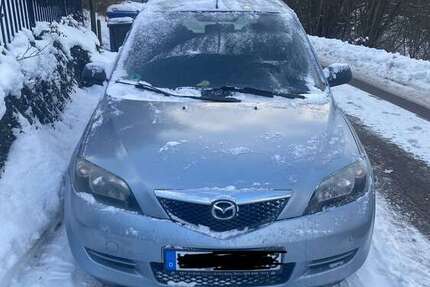 Mazda 2 253.400 km 670 &euro; Frankenberg 35066