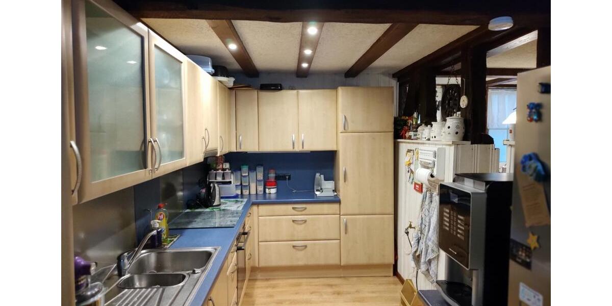 Einfamilienhaus Dautphetal - 9 Zimmer, 140 m&sup2;, 199.000&euro; | Angebot:26299866