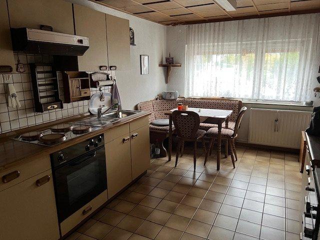 Einfamilienhaus Battenberg (Eder) - 6 Zimmer, 149 m&sup2;, 119.000&euro; | Angebot:26042292