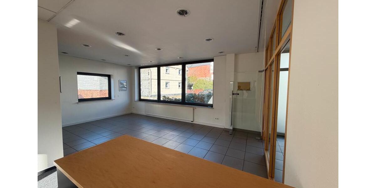 Gewerbeobjekt Bischoffen - 740&euro; | Angebot:25791915